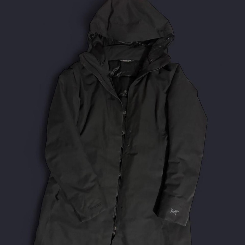 Arc'teryx Black Hooded Ski Jacket